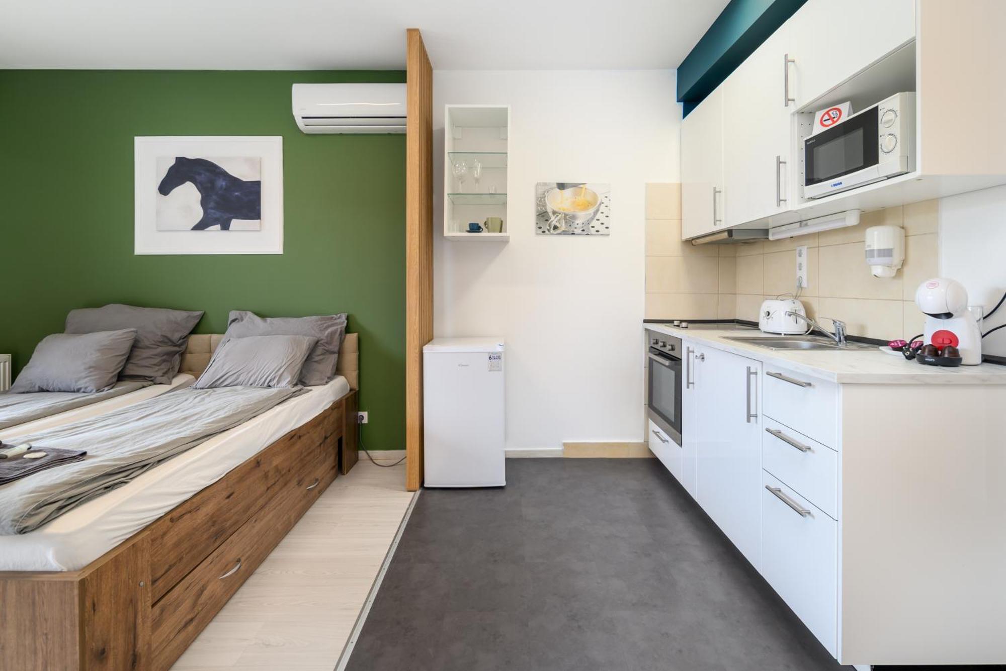 Atrium Residence Deluxe Suite-Free Parking Garage Same Building Budapeszt Zewnętrze zdjęcie