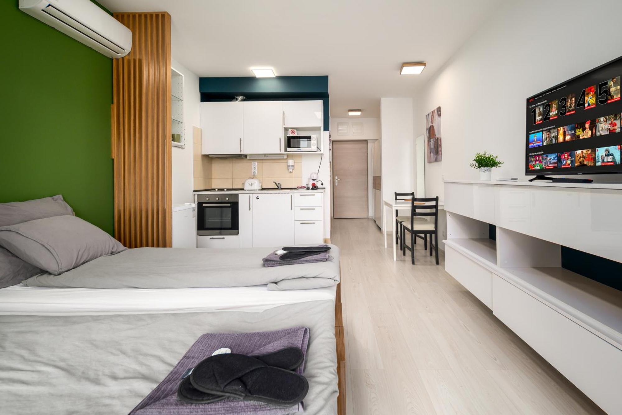 Atrium Residence Deluxe Suite-Free Parking Garage Same Building Budapeszt Zewnętrze zdjęcie